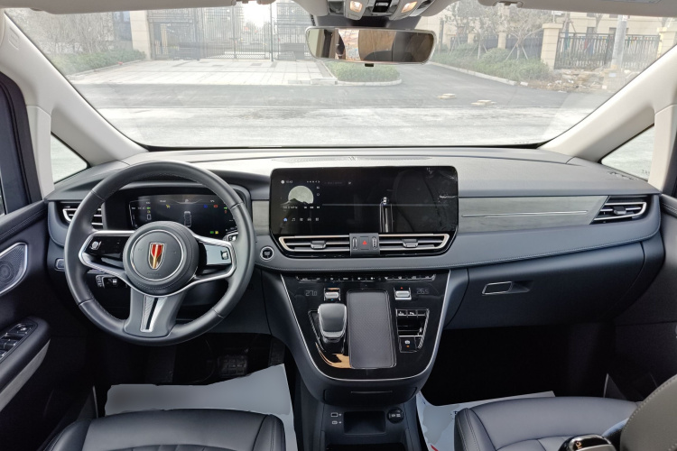 红旗HQ9 PHEV 2024款 2.0T 四驱商务版中控内饰7002