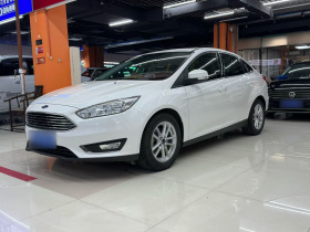 福特 福克斯 2015款 三厢 EcoBoost 125 自动超能风尚型