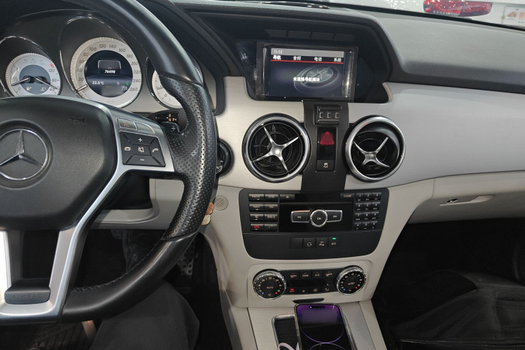 奔驰GLK级 2015款 GLK 260 4MATIC 动感型 极致版中控内饰7002