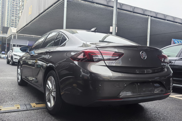 别克 君威 2019款 20T 精英型 国V车身外观6007