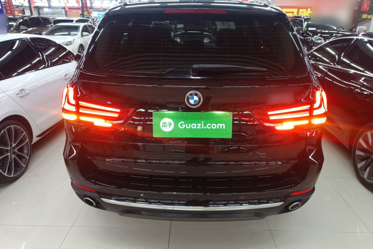 宝马X5(进口) 2018款 xDrive28i车身外观6