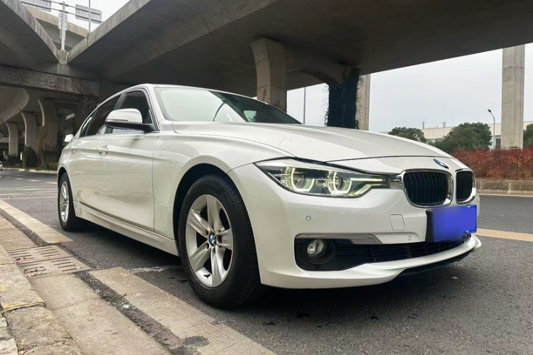 宝马3系 2016款 316Li 时尚型车身外观6001
