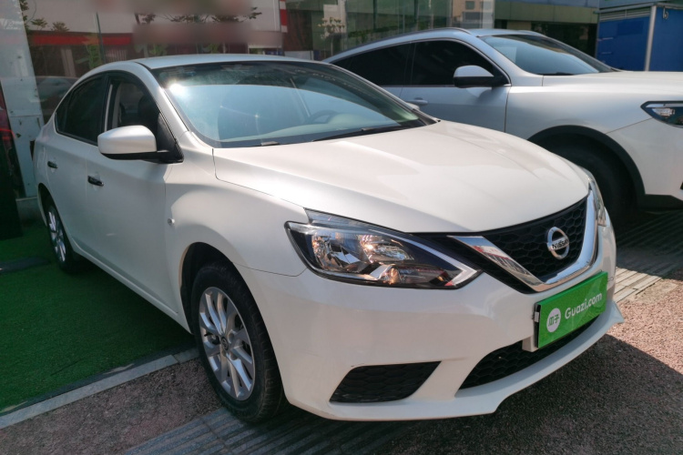 日产 轩逸 2022款 经典 1.6XE CVT舒适版车身外观3