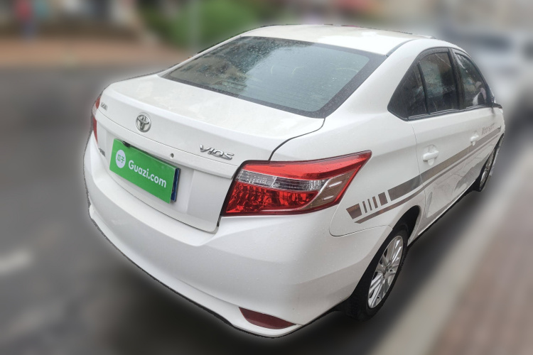 丰田 威驰 2016款 1.5L 自动智臻星耀版车身外观6005