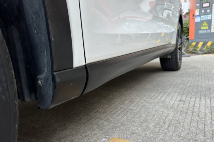 广汽传祺 传祺GS4 PLUS 2021款 270T 自动星辰版局部细节9009