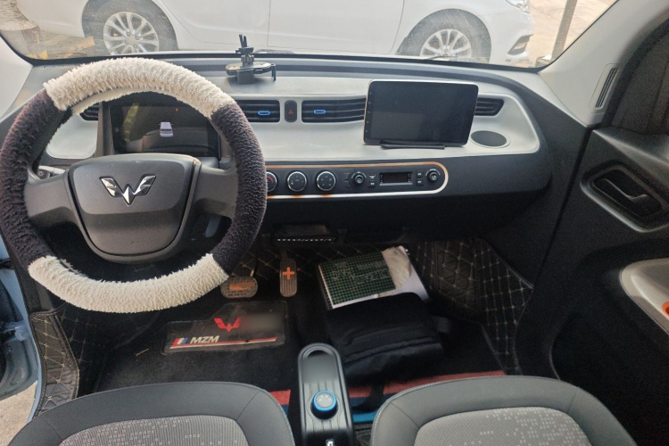 五菱汽车 宏光MINIEV 2020款 自在款 磷酸铁锂中控内饰12