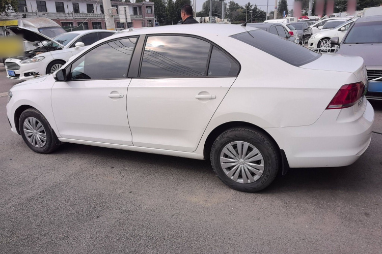 大众 桑塔纳 2021款 1.5L 手动风尚版车身外观6003