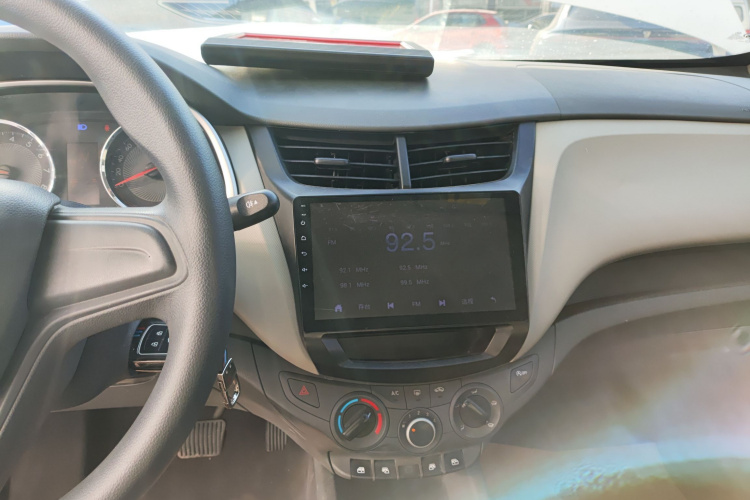 雪佛兰 2018款 赛欧3 1.3L AMT理想版局部细节16