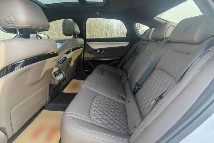 比亚迪 汉 2025款 EV 506KM尊贵型中控内饰7002