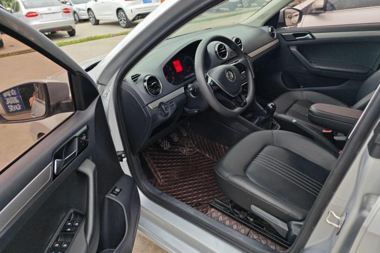 大众 捷达 2017款 1.5L 手动舒适型中控内饰7002