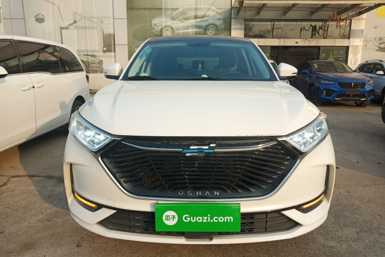 长安欧尚X7 2020款 1.5T 自动豪华型车身外观2