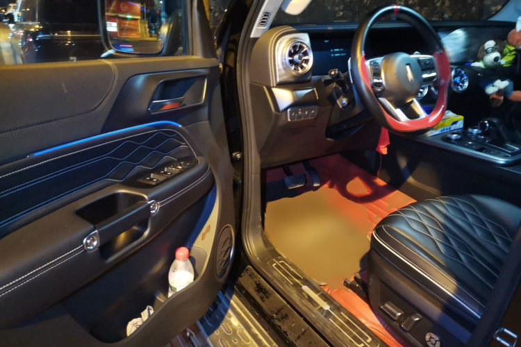 坦克300 2021款 越野版 2.0T 挑战者中控内饰20