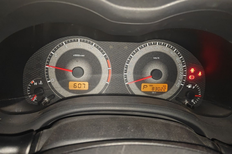 丰田 卡罗拉 2011款 1.6L 自动GL局部细节14