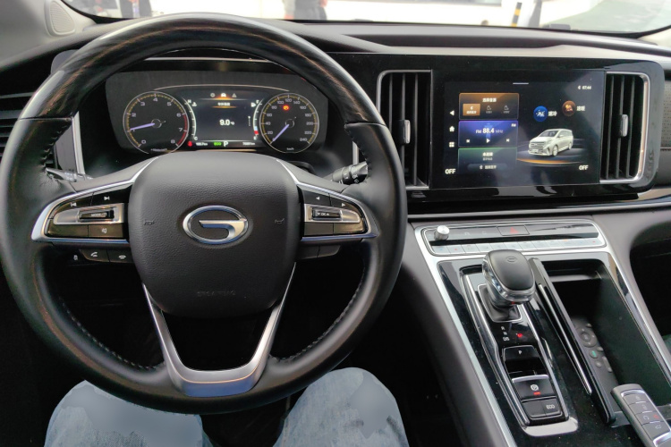 广汽传祺 传祺M8 2021款 改款 领秀系列 390T 豪华版中控内饰12