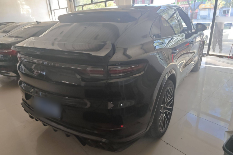 保时捷 2019款 Cayenne Coupé 3.0T车身外观7