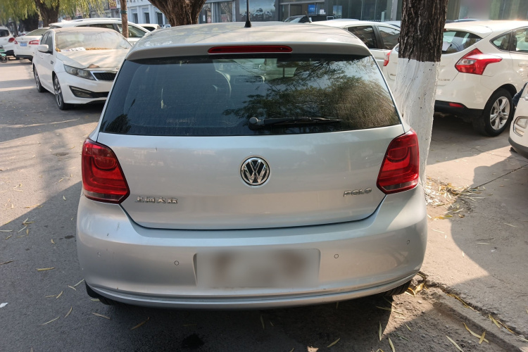 大众 Polo 2013款 1.4L 自动舒适版车身外观6