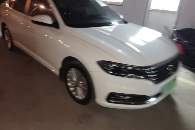 大众 朗逸 2018款 1.5L 自动舒适版 国V车身外观3