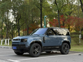 路虎卫士 2022款 90 2.0T P300 X-DYNAMIC HSE