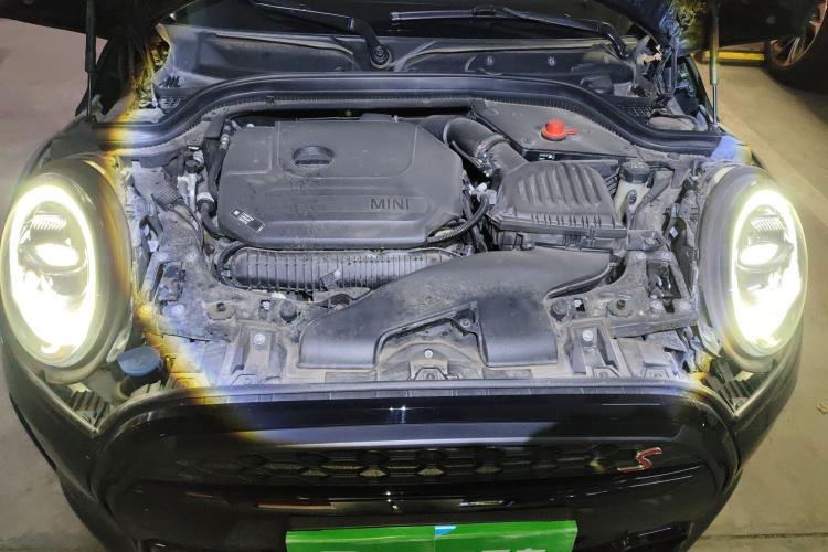 MINI 2023款 改款 2.0T COOPER S 艺术家局部细节24