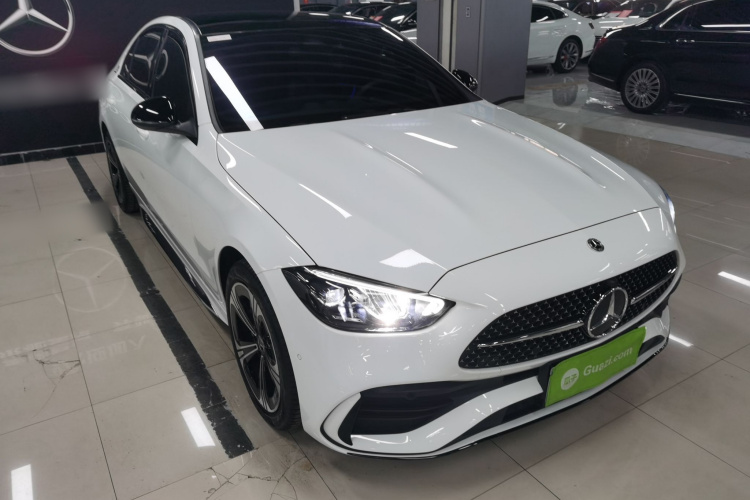 奔驰C级 2022款 改款 C 260 L 皓夜运动版车身外观3