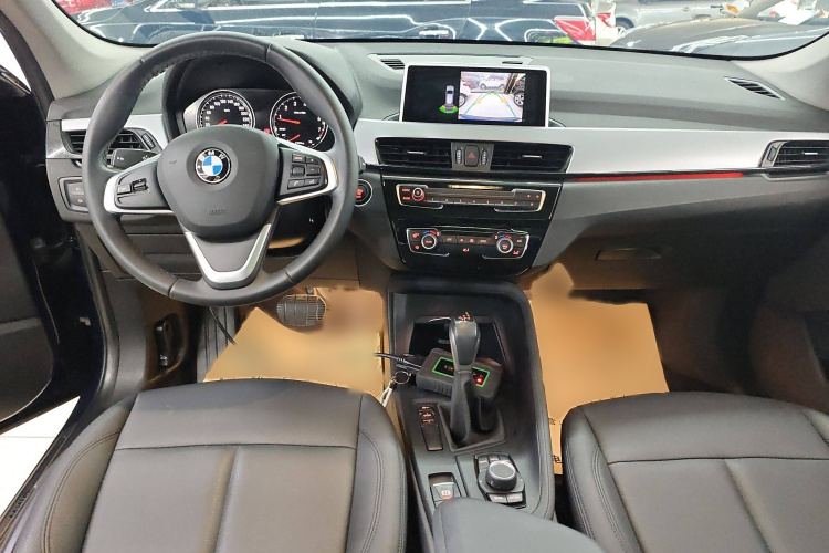 宝马X1 2019款 sDrive20Li 领先型中控内饰7002