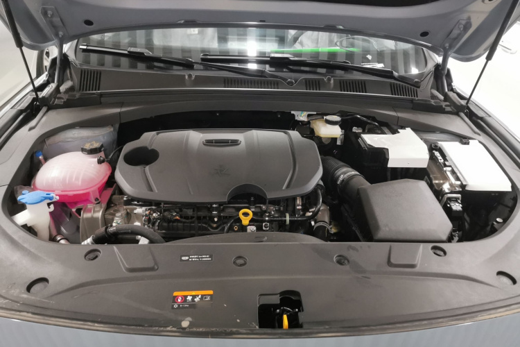 吉利汽车 星瑞 2025款 东方曜 1.5TD 昆仑版机舱底盘24