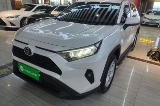 丰田 RAV4荣放 2023款 2.0L CVT两驱都市版