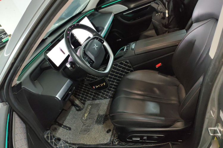 小鹏P7 2022款 625E中控内饰19