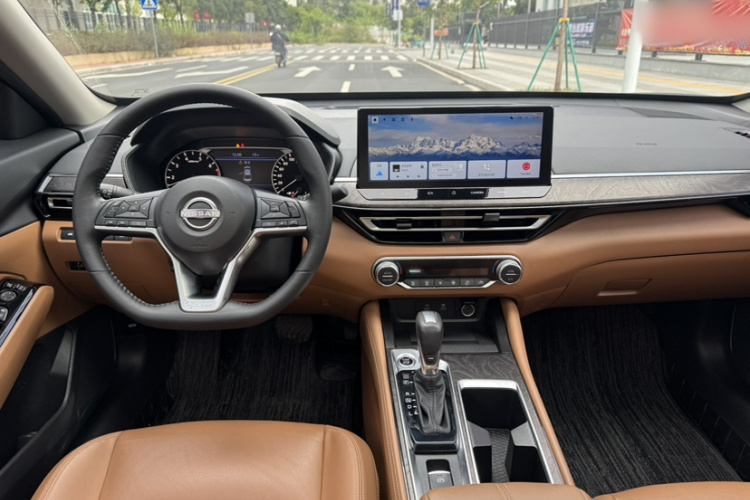 日产 天籁 2022款 2.0L XL-TLS 悦享版中控内饰7003