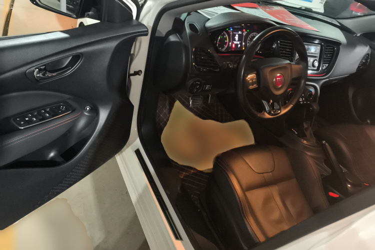 菲亚特 致悦 2014款 1.4T 自动运动版中控内饰7003