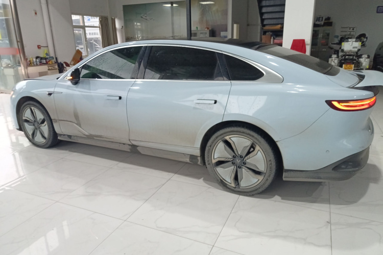 岚图汽车 岚图追光 2023款 四驱长续航版车身外观4