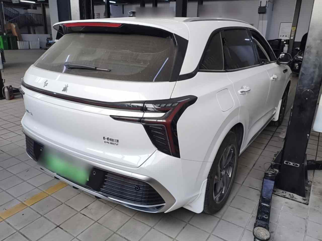 红旗HS3 PHEV 2024款 115km 劲为版(4)