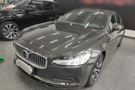 沃尔沃S90 2022款 B5 智逸豪华版