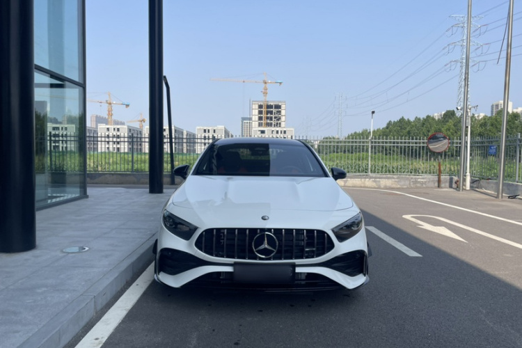 奔驰A级AMG 2025款 AMG A 35 L 4MATIC车身外观6001