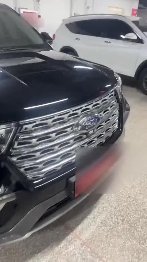 福特 探险者 2020款 EcoBoost 285 四驱钛金版 6座讲解2