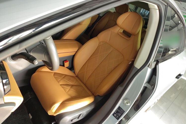 零跑汽车 零跑C01 2024款 增程 316尊享版中控内饰19