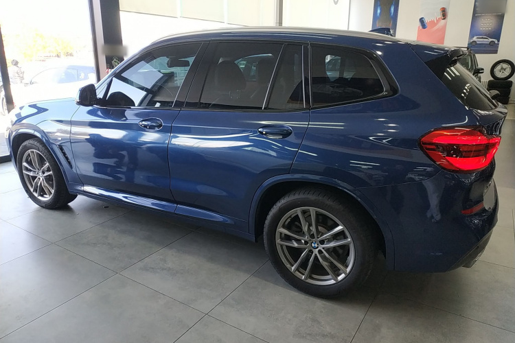 宝马X3 2020款  xDrive28i M运动套装车身外观6003