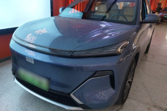 吉利银河 银河星舰7 EM-i 2025款 120km 领航版