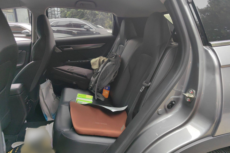 小鹏G3 2021款 G3i 520G+中控内饰7004