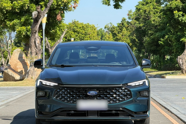 福特 蒙迪欧 2023款 1.5T E-混动 ST-Line车身外观6006