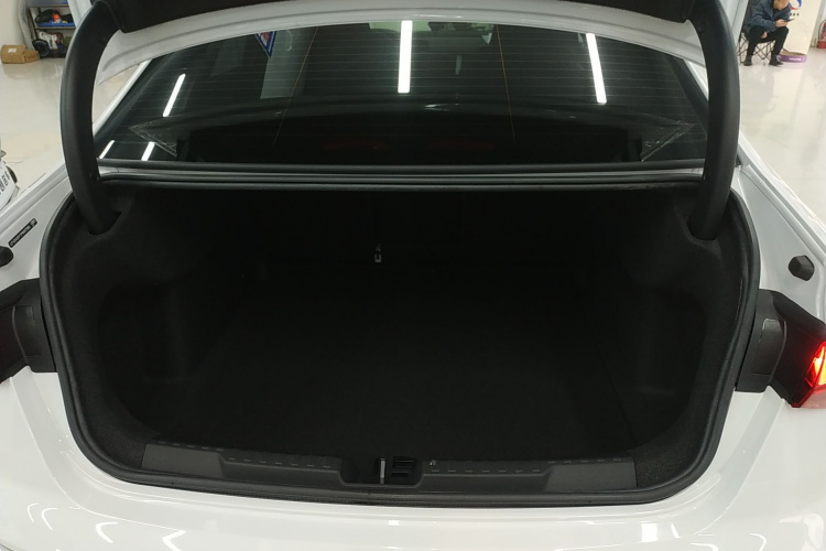 奥迪A3 2024款 A3L Limousine 35 TFSI 时尚运动型局部细节23