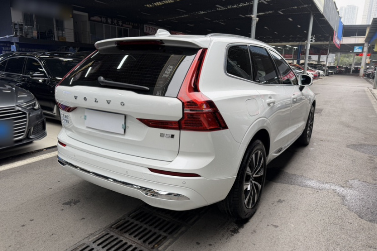 沃尔沃XC60 2024款 B5 四驱智远豪华版车身外观6007