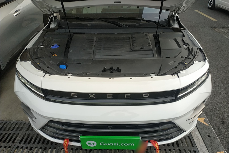 星途追风 2023款 1.5T CVT乘风起版机舱底盘24