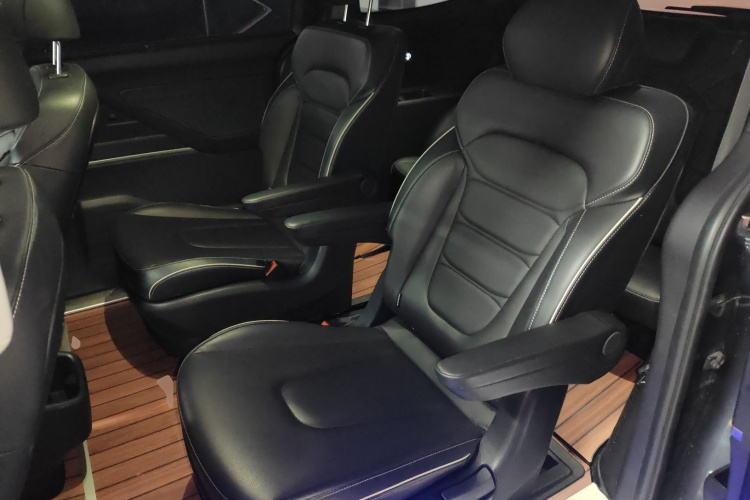 现代 库斯途 2022款 270TGDi 智爱旗舰版 TOP中控内饰7004