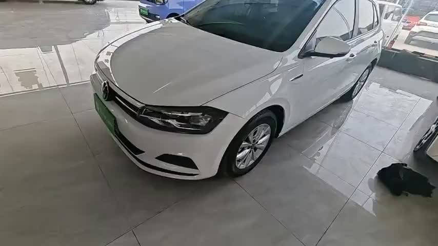 大众 Polo 2023款  Plus 1.5L 自动炫彩科技版实拍1