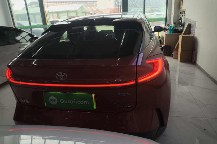 丰田bZ5 2025款 550 PRO智行版车身外观6