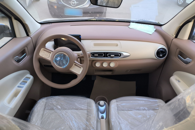 五菱汽车 宏光MINIEV 2025款 四门版 进阶款中控内饰12