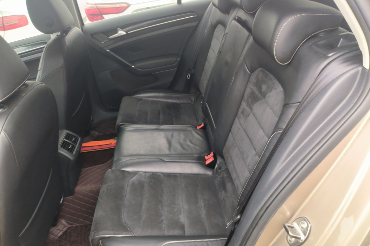 大众 高尔夫 2014款 1.4TSI 自动旗舰型中控内饰21