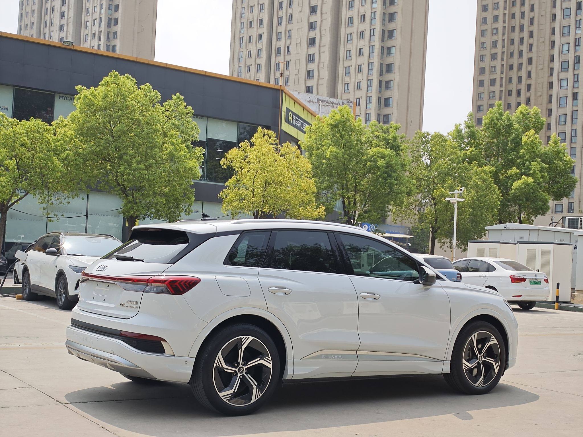 奥迪Q4 e-tron 2023款 40 e-tron 创境版