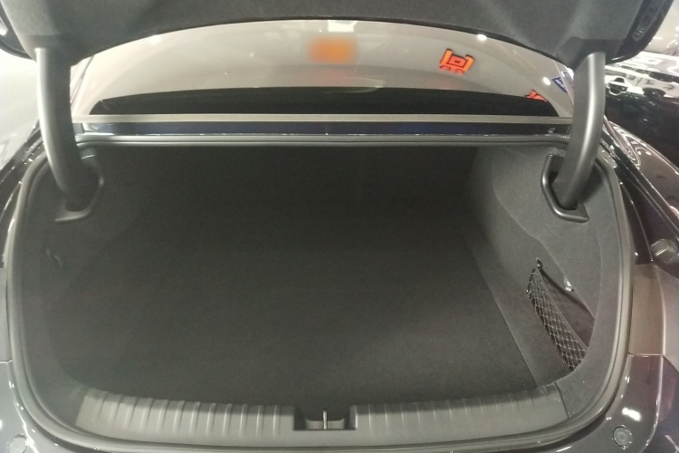 小米汽车 小米SU7 2024款 后驱标准创始版机舱底盘23